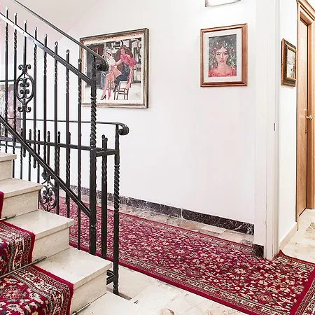 Des Bains Apart Otel 3*