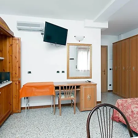 Des Bains Appart hôtel 3*