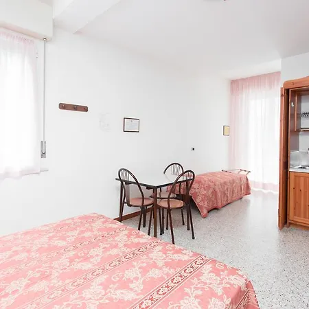 Aparthotel Des Bains Cesenatico