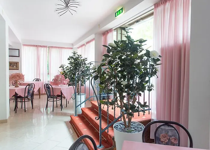 Aparthotel Des Bains Cesenatico